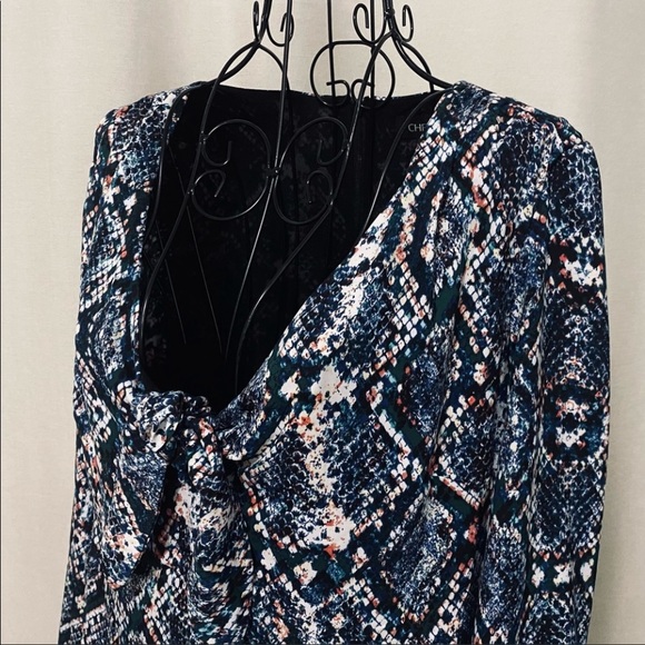 LIKE NEW Cheztu midi dress with a fit and flare feel. - Picture 4 of 9